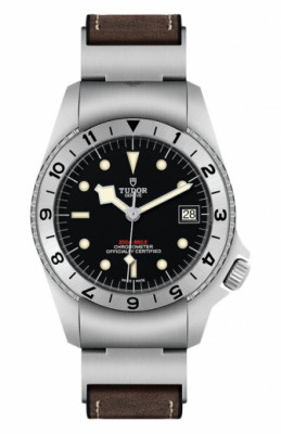 Часы Black Bay P01 Tudor